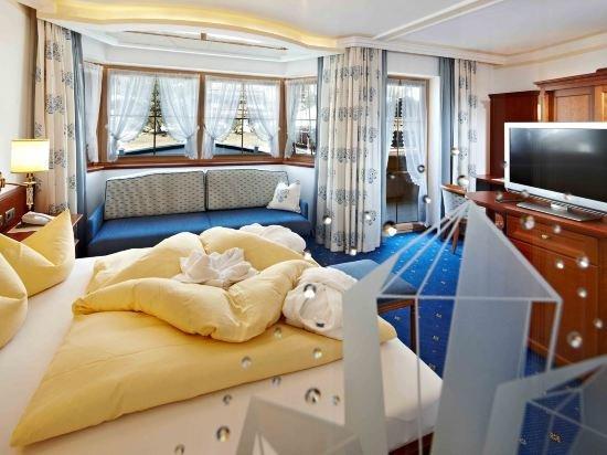 Alpenjuwel 4 Sterne Superior Hotel 4*